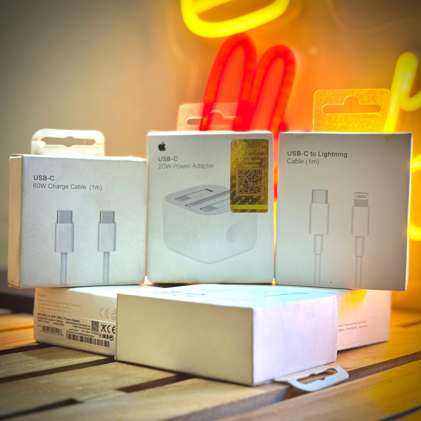 Original iPhone Charger and Cable - 20W 3 pin - iPhone Lightning and USB C Cables